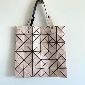 ISSEY MIYAKE Tote Bag, like new, beige-pink